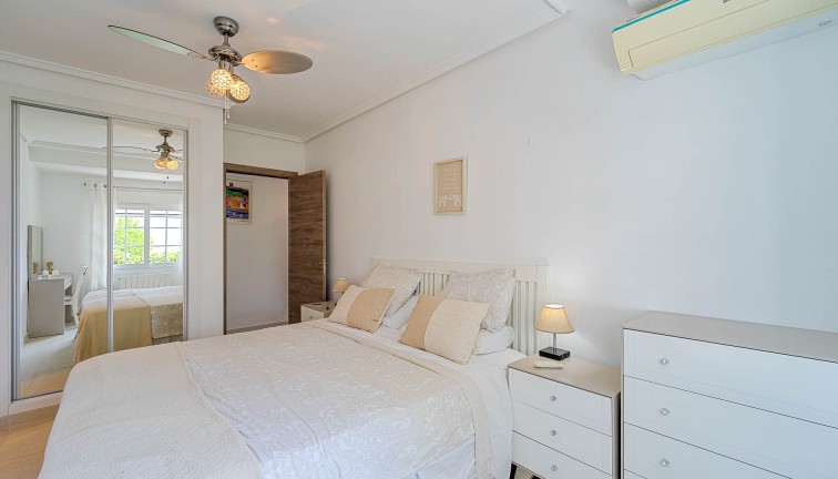 Reventa - Chalet - Orihuela Costa - Villamartín