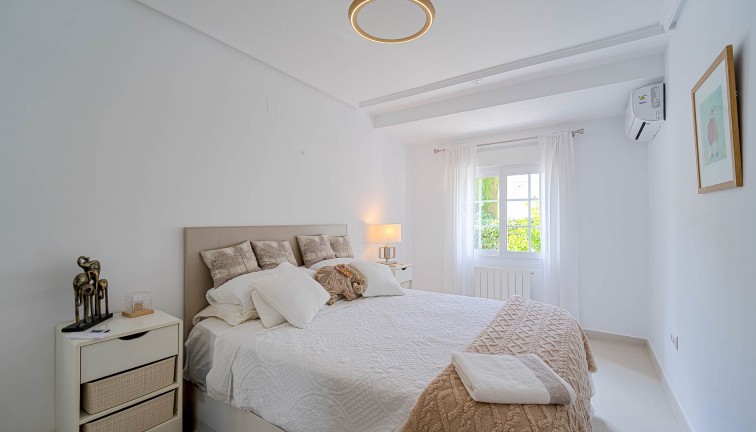 Reventa - Chalet - Orihuela Costa - Villamartín