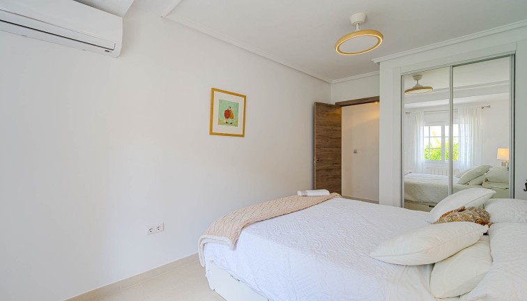 Reventa - Chalet - Orihuela Costa - Villamartín