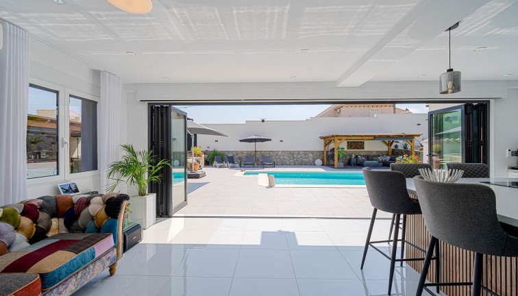 Reventa - Chalet - Orihuela Costa - Villamartín