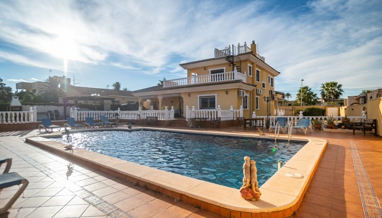 Återförsäljning - Fristående hus - Torrevieja - Los Balcones