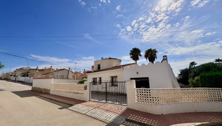 Jälleenmyynti - Erillistalo - Rojales - Ciudad quesada