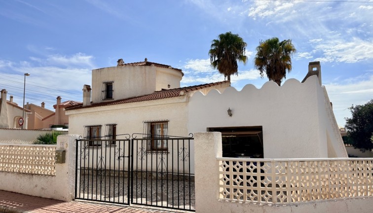 Jälleenmyynti - Erillistalo - Rojales - Ciudad quesada