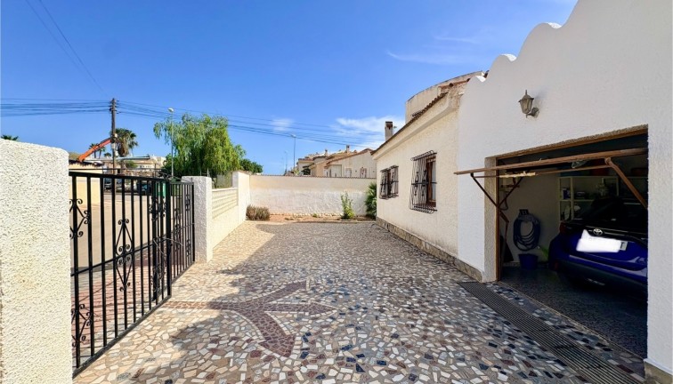 Jälleenmyynti - Erillistalo - Rojales - Ciudad quesada
