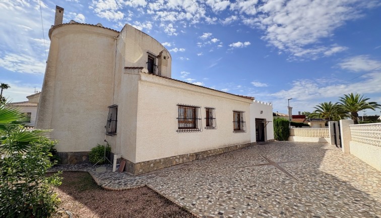 Jälleenmyynti - Erillistalo - Rojales - Ciudad quesada