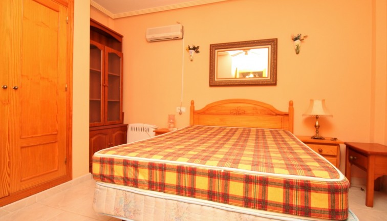 Reventa - Apartamento / piso - Playa Flamenca