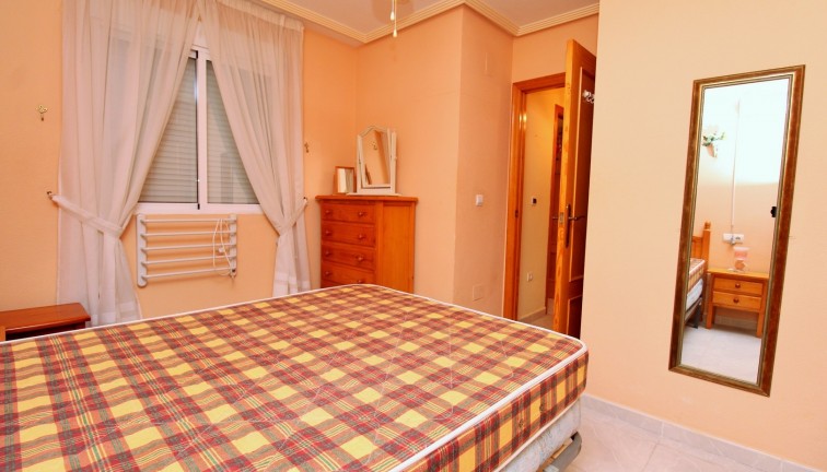 Reventa - Apartamento / piso - Playa Flamenca