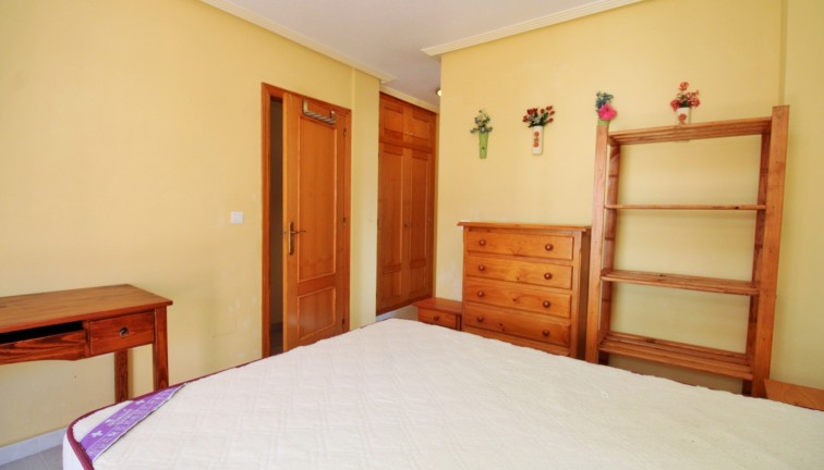 Reventa - Apartamento / piso - Playa Flamenca