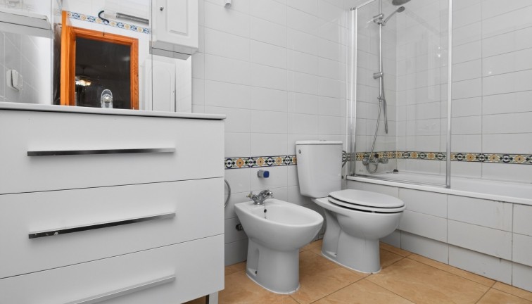 Reventa - Apartamento / piso - Villamartín