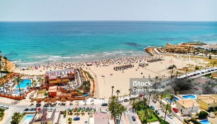 Resale - Bungalow - Torrevieja