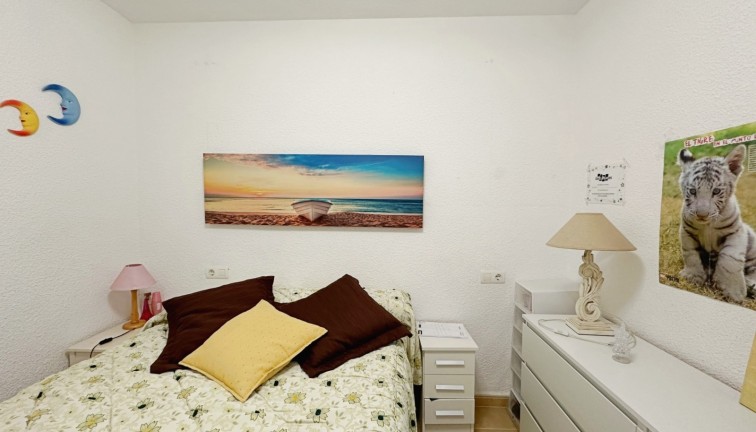 Jälleenmyynti - Duplex-asunto - Torrevieja - Acequion