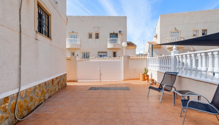 Jälleenmyynti - Paritalo/Rivitalo - Ciudad quesada - Rojales
