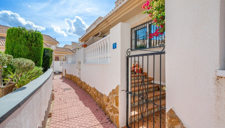 Jälleenmyynti - Paritalo/Rivitalo - Ciudad quesada - Rojales