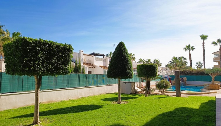 Jälleenmyynti - Asunto - Ylimmän kerroksen asunto - Orihuela Costa - Cabo Roig