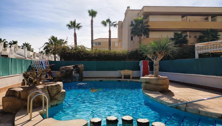 Jälleenmyynti - Asunto - Ylimmän kerroksen asunto - Orihuela Costa - Cabo Roig
