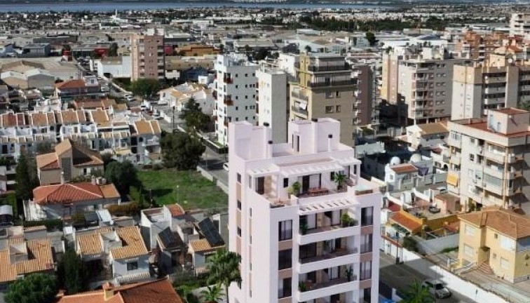 Uudistuotanto - Asunto - Torrevieja - Nueva Torrevieja