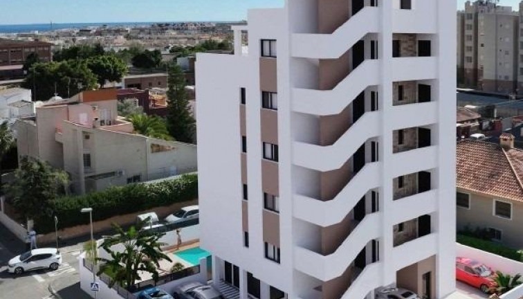 Uudistuotanto - Asunto - Torrevieja - Nueva Torrevieja