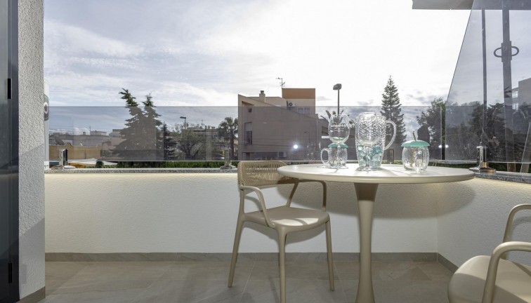 Uudistuotanto - Asunto - Torrevieja - Nueva Torrevieja