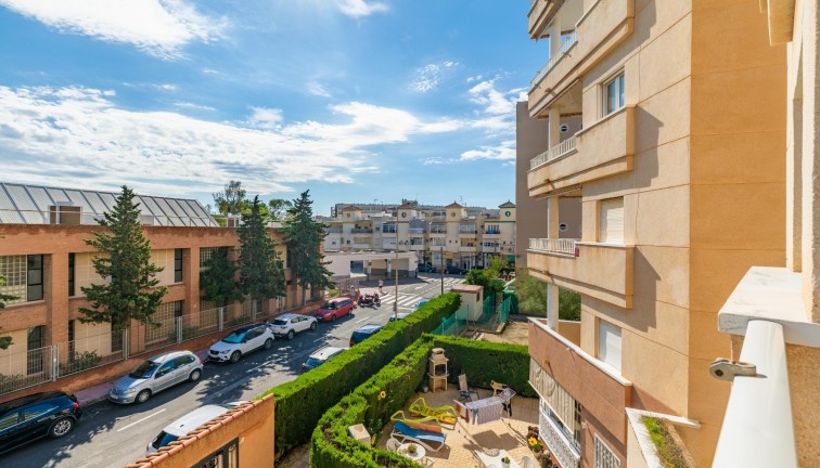 Resale - Duplex apartment - Torrevieja