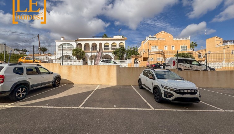 Jälleenmyynti - Asunto - Orihuela Costa - Villamartín