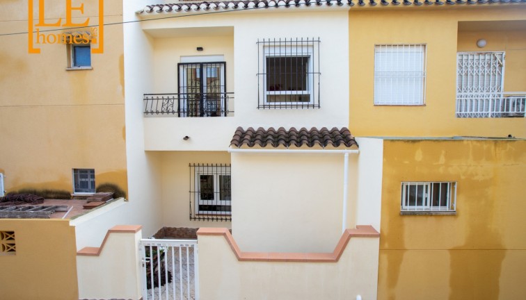 Jälleenmyynti - Paritalo/Rivitalo - Torrevieja - La veleta
