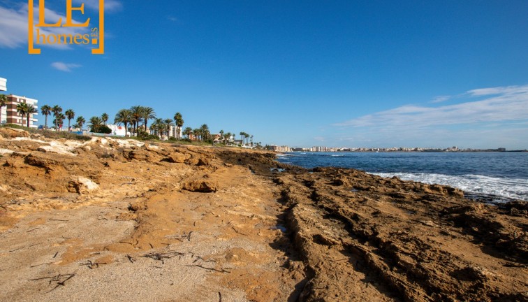Jälleenmyynti - Paritalo/Rivitalo - Torrevieja - La veleta