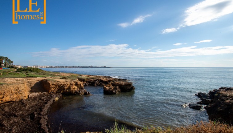Jälleenmyynti - Paritalo/Rivitalo - Torrevieja - La veleta