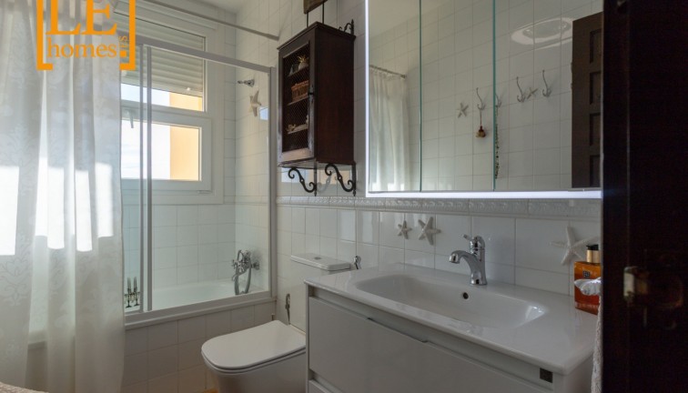 Jälleenmyynti - Paritalo/Rivitalo - Torrevieja - La veleta