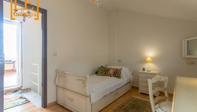 Jälleenmyynti - Paritalo/Rivitalo - Torrevieja - La veleta