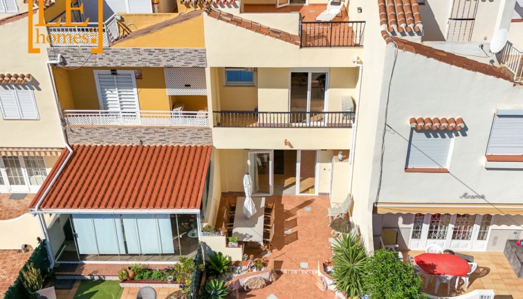Jälleenmyynti - Paritalo/Rivitalo - Torrevieja - La veleta