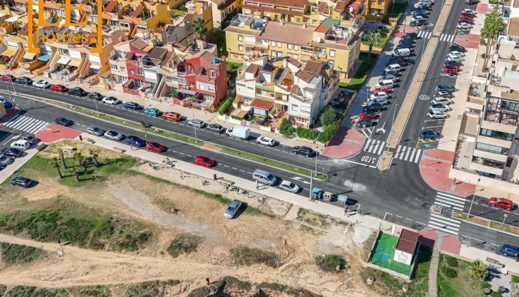Jälleenmyynti - Paritalo/Rivitalo - Torrevieja - La veleta