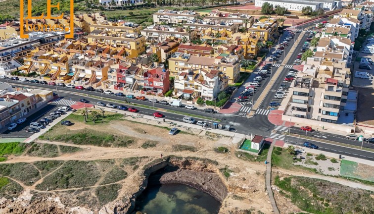 Jälleenmyynti - Paritalo/Rivitalo - Torrevieja - La veleta