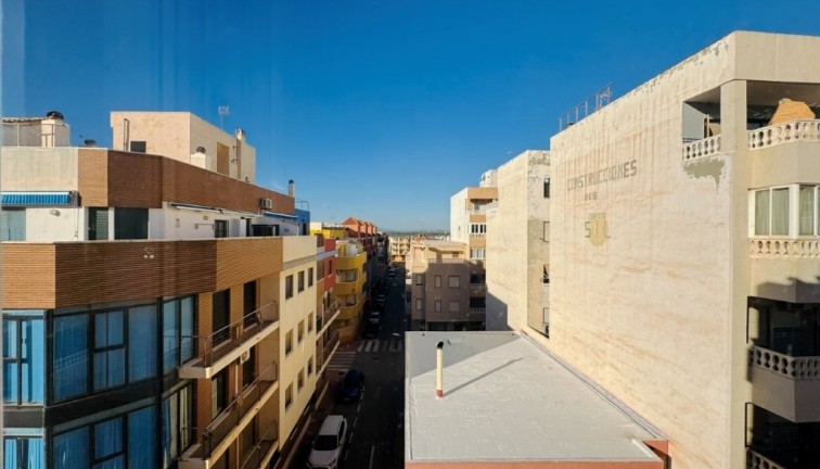 Återförsäljning - Lägenhet - La Mata - LA MATA