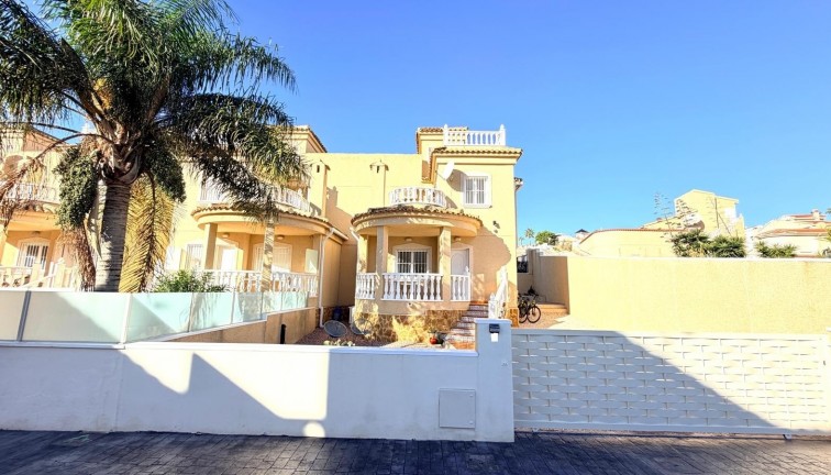 Resale - Semi-Detached - Ciudad quesada - La Marquesa