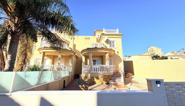 Resale - Semi-Detached - Ciudad quesada - La Marquesa
