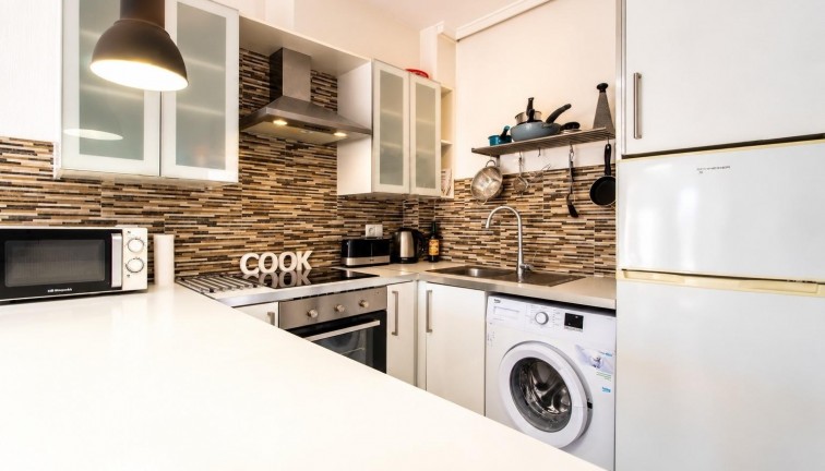 Resale - Apartment - Cabo Roig