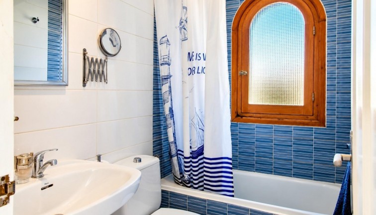 Resale - Apartment - Cabo Roig
