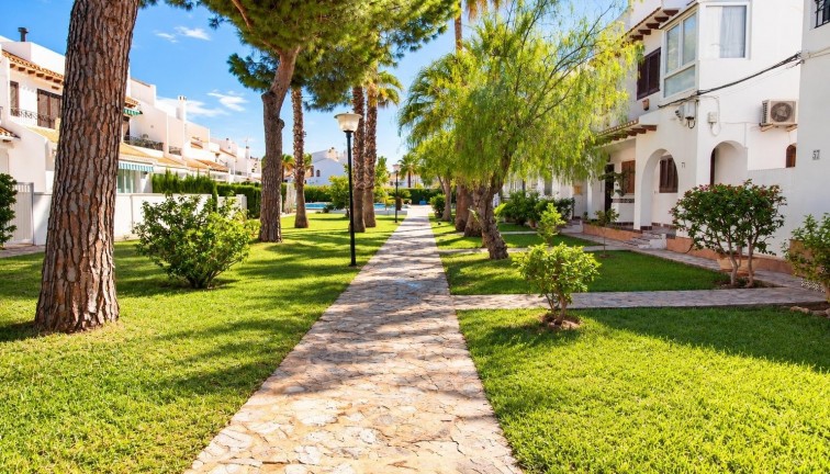 Resale - Apartment - Cabo Roig