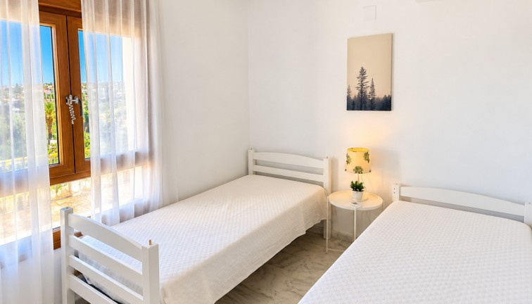 Jälleenmyynti - Asunto - Algorfa - La Finca Golf