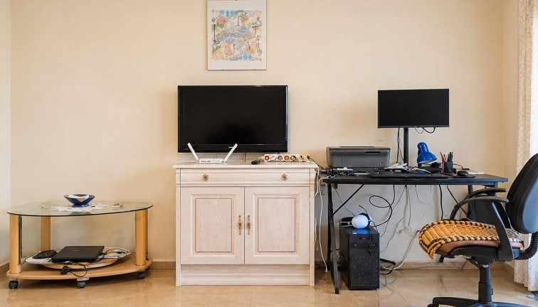 Jälleenmyynti - Bungalow - Orihuela Costa - Lomas de Cabo Roig