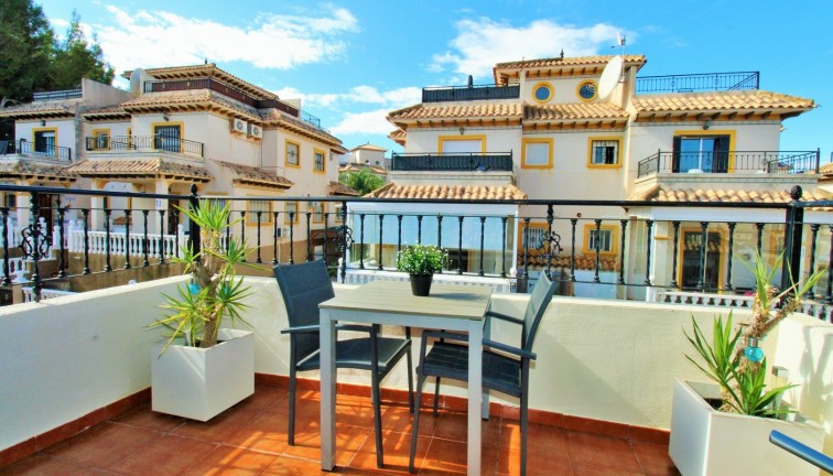 Jälleenmyynti - Paritalo/Rivitalo - Villamartín