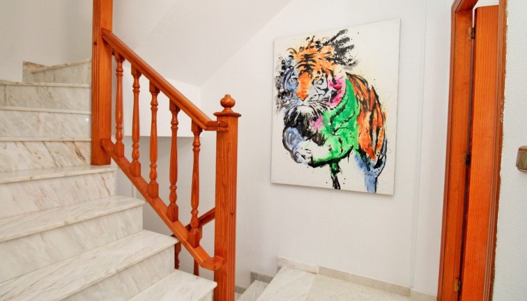 Jälleenmyynti - Paritalo/Rivitalo - Villamartín