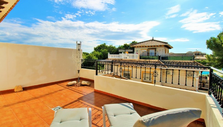 Jälleenmyynti - Paritalo/Rivitalo - Villamartín