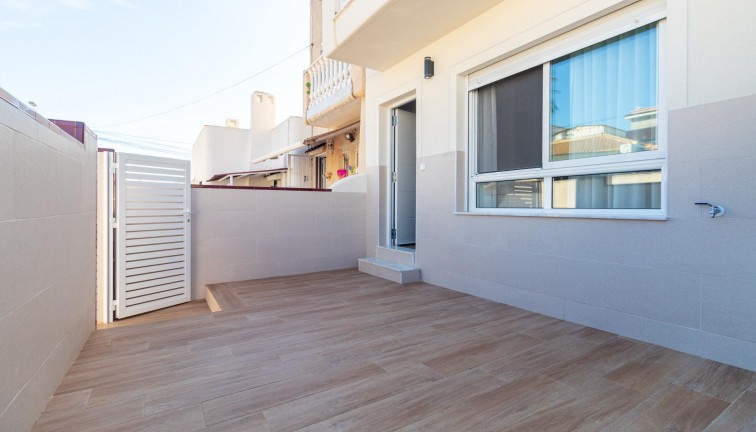 Jälleenmyynti - Paritalo/Rivitalo - Torrevieja - Los Frutales