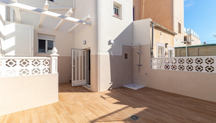Jälleenmyynti - Paritalo/Rivitalo - Torrevieja - Los Frutales
