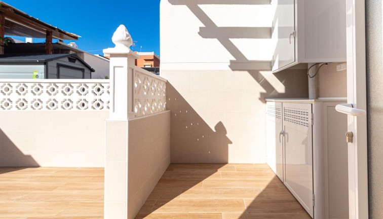 Jälleenmyynti - Paritalo/Rivitalo - Torrevieja - Los Frutales