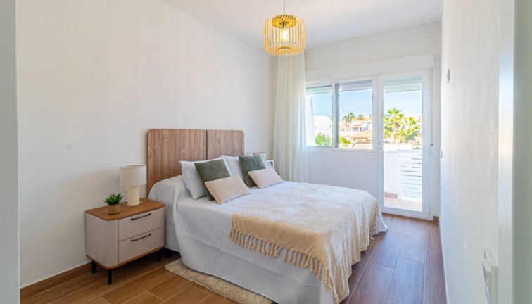 Jälleenmyynti - Paritalo/Rivitalo - Torrevieja - Los Frutales