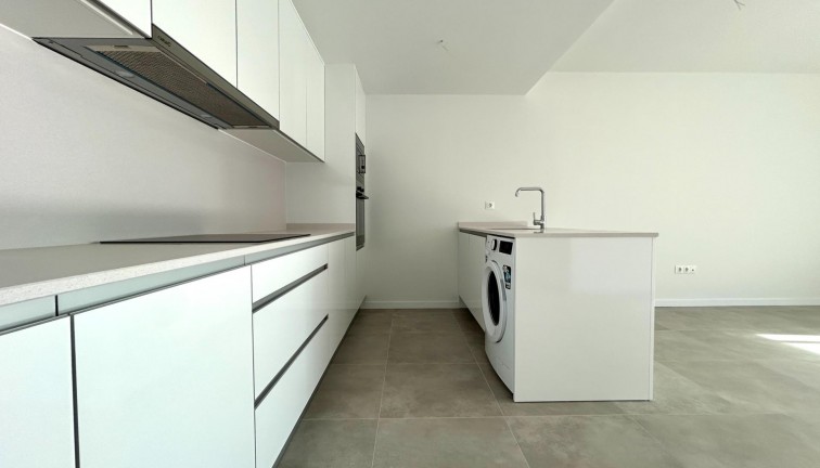 Resale - Apartment - Orihuela Costa - Campoamor