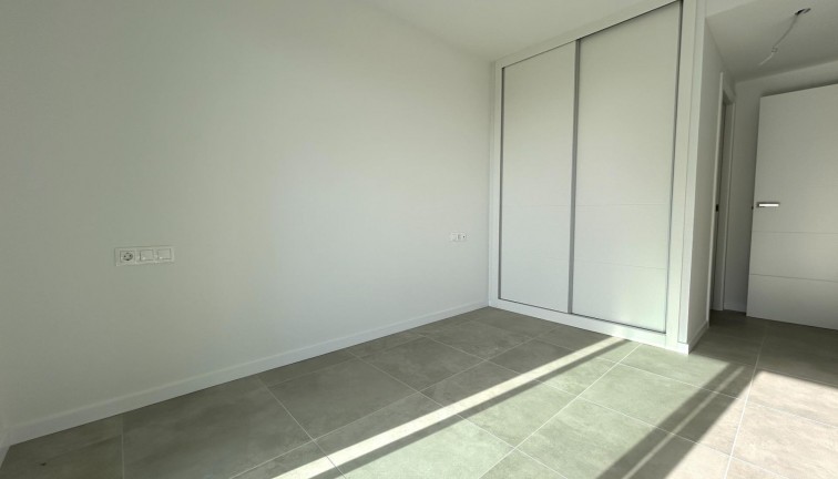 Resale - Apartment - Orihuela Costa - Campoamor