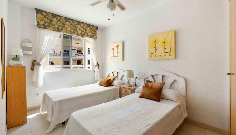 Reventa - Apartamento / piso - Orihuela Costa - Campoamor